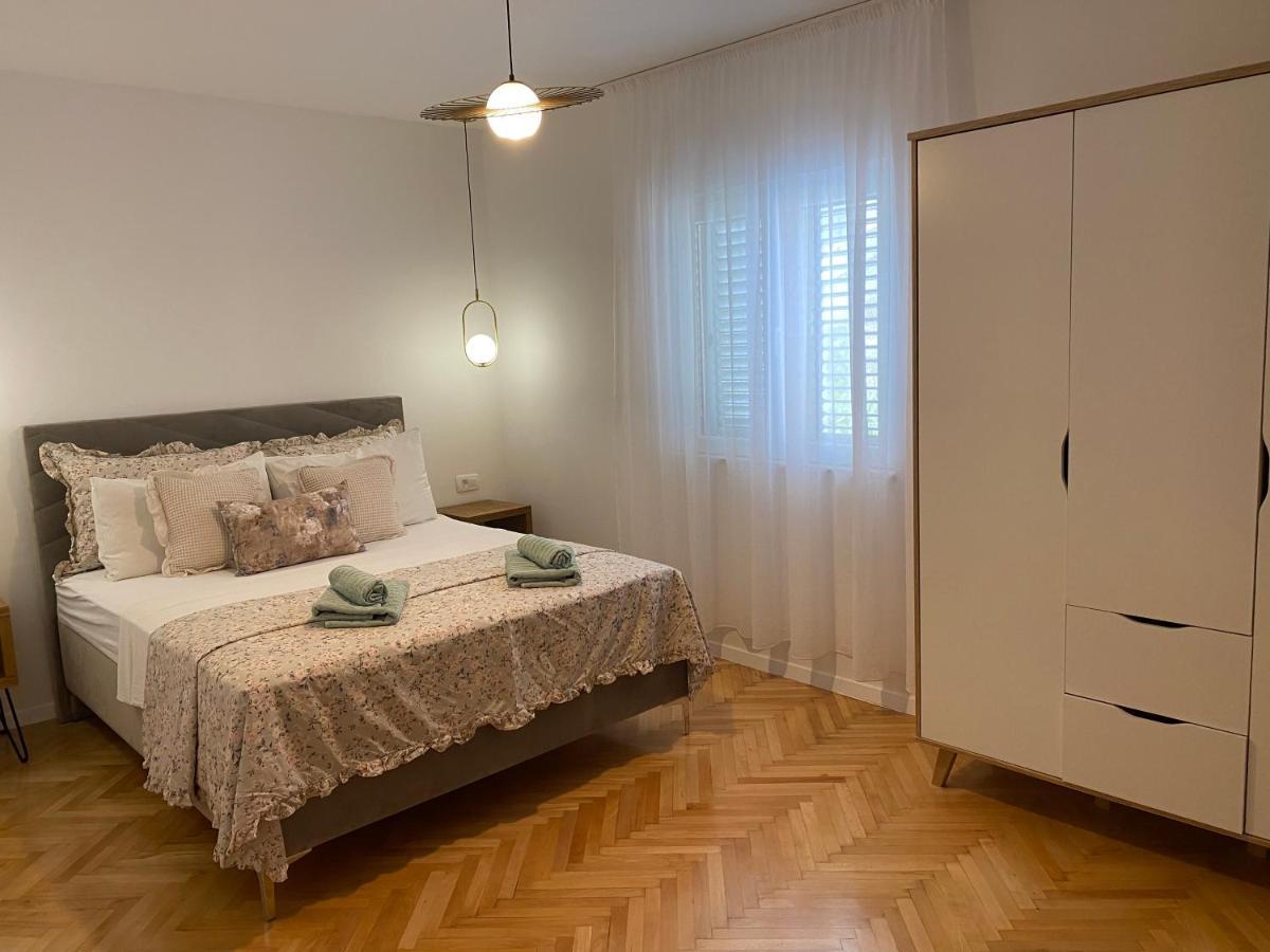 Olive Apartament *